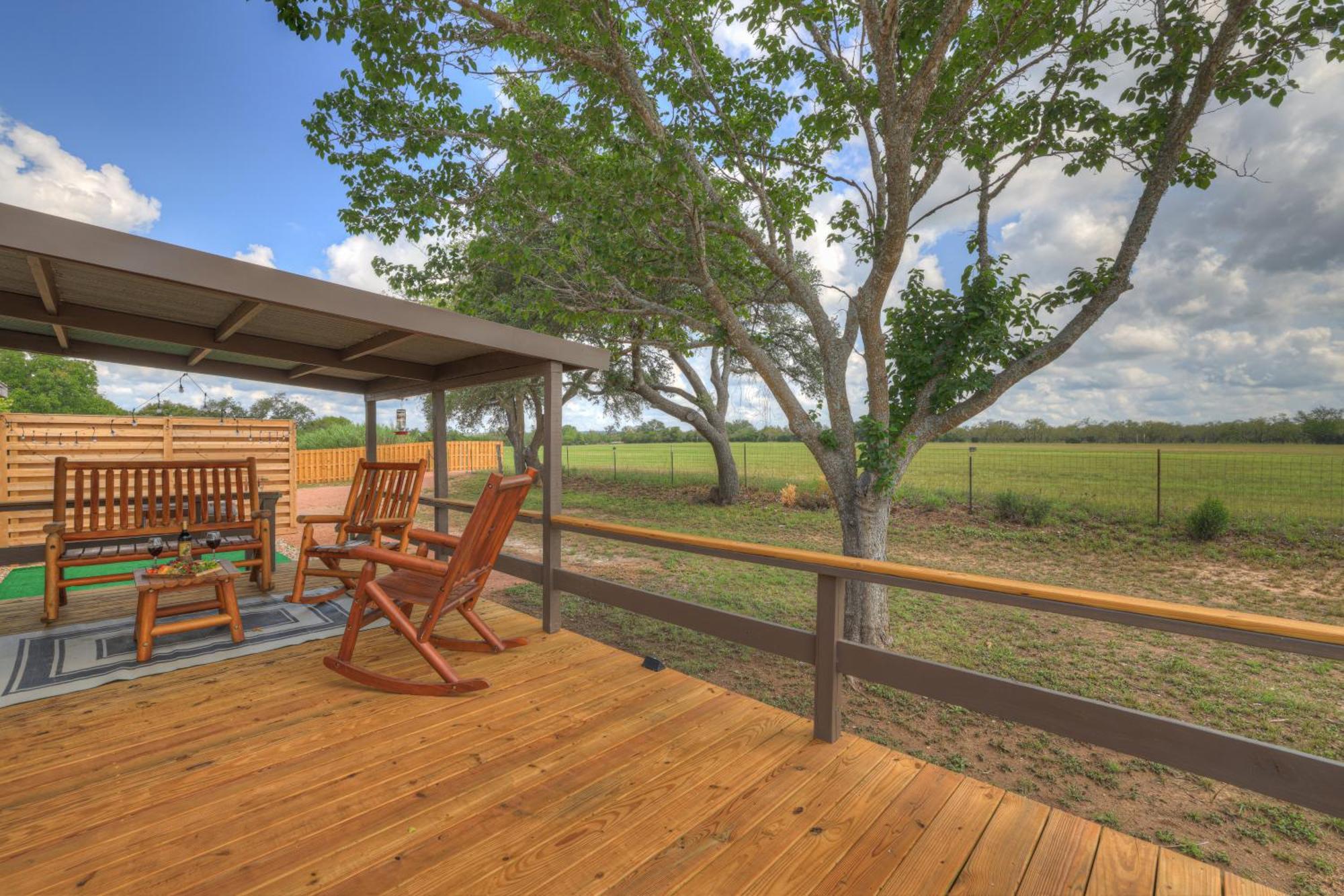 Sage: Peaceful Hill Country Retreat With Hot-Tub! Villa เฟรเดอริกส์เบิร์ก ภายนอก รูปภาพ